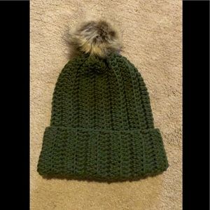 Crochet hat with pompom